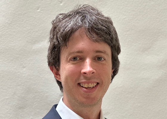 Dr Zak profile cropped